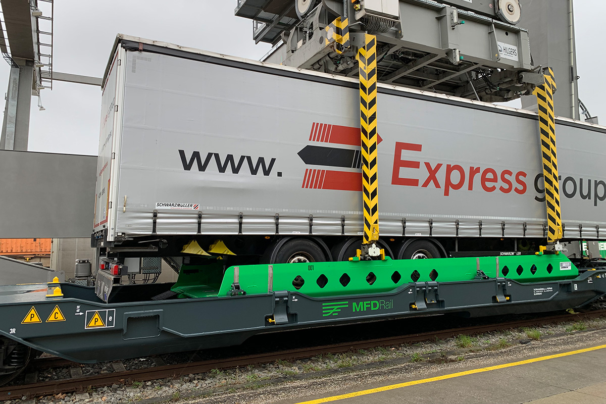 The first real basket wagon MFD Rail